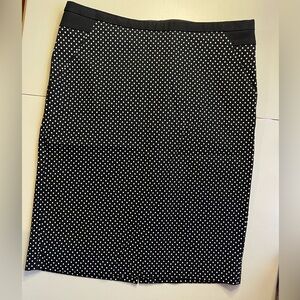 The Limited women’s stretchy pencil skirt